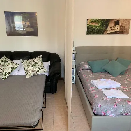 Flower House Apartment Verona