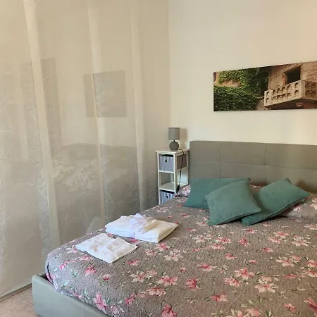 Flower House Verona